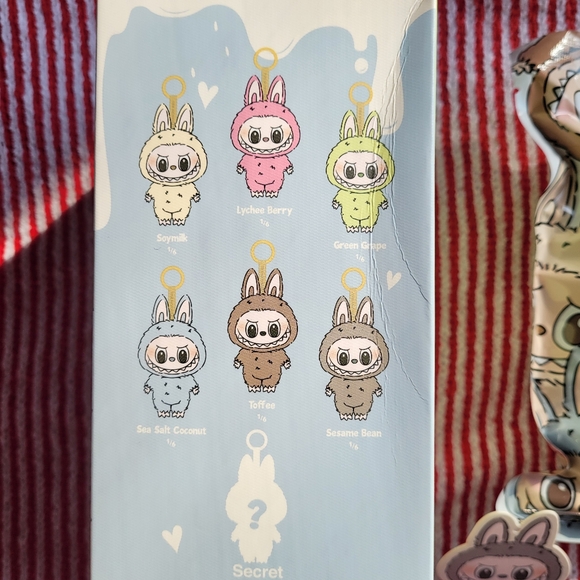 SESAME BEAN LABUBU MACARON VINYL PLUSH POPMART (Opened) - Picture 6 of 6